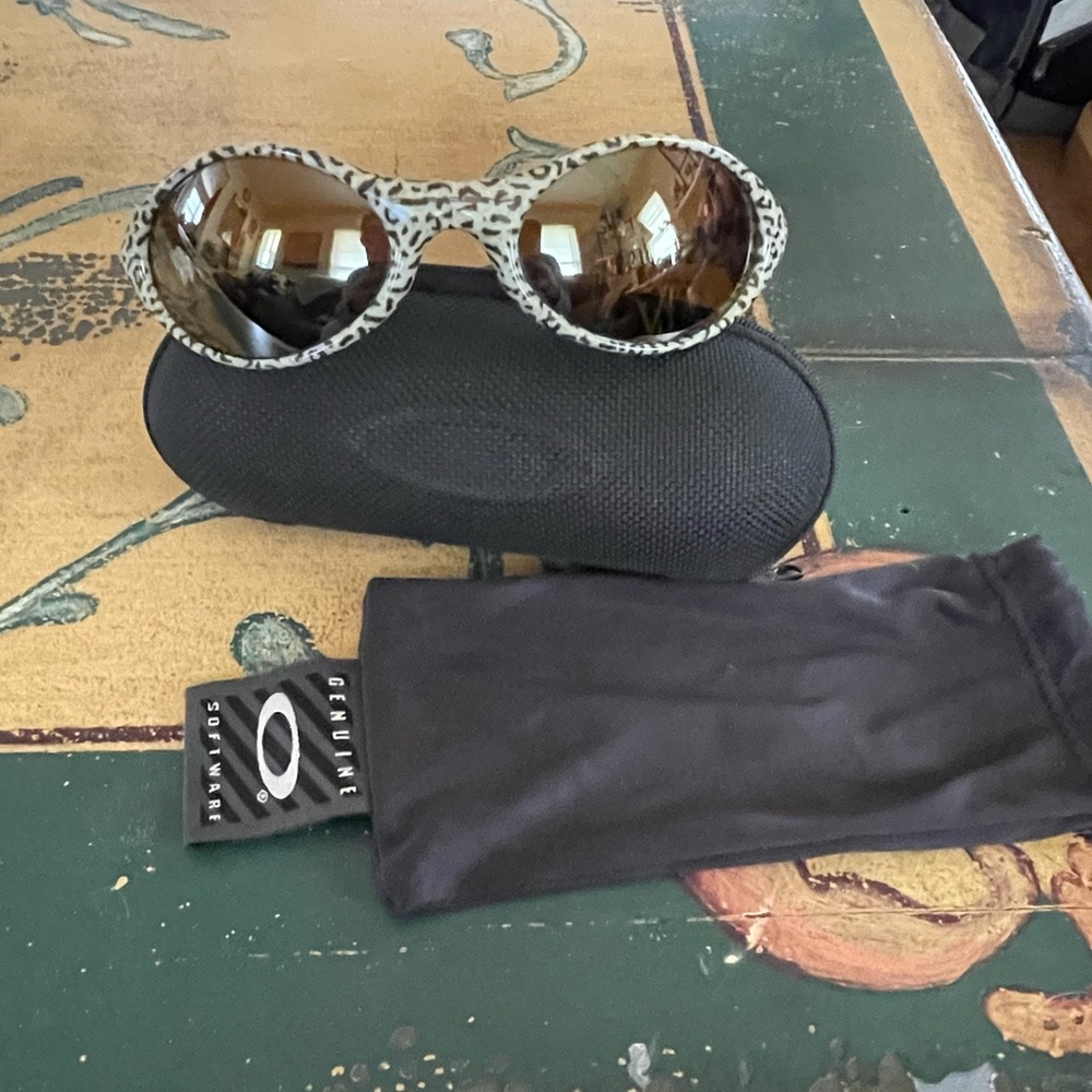 Oakley sunglasses